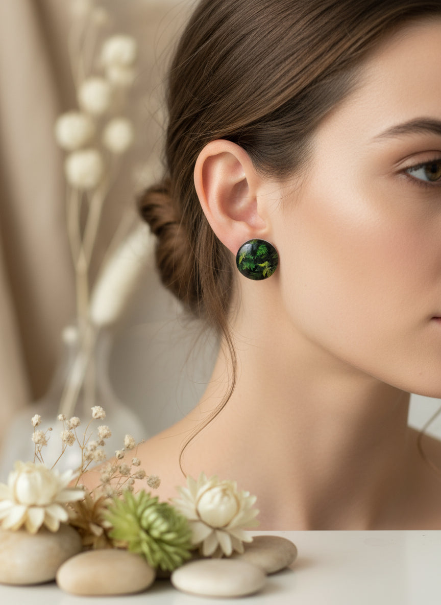 Cabochon Nature’s Whisper Earring