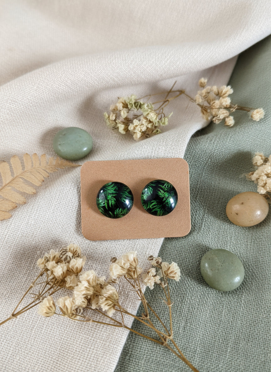 Cabochon Nature’s Whisper Earring