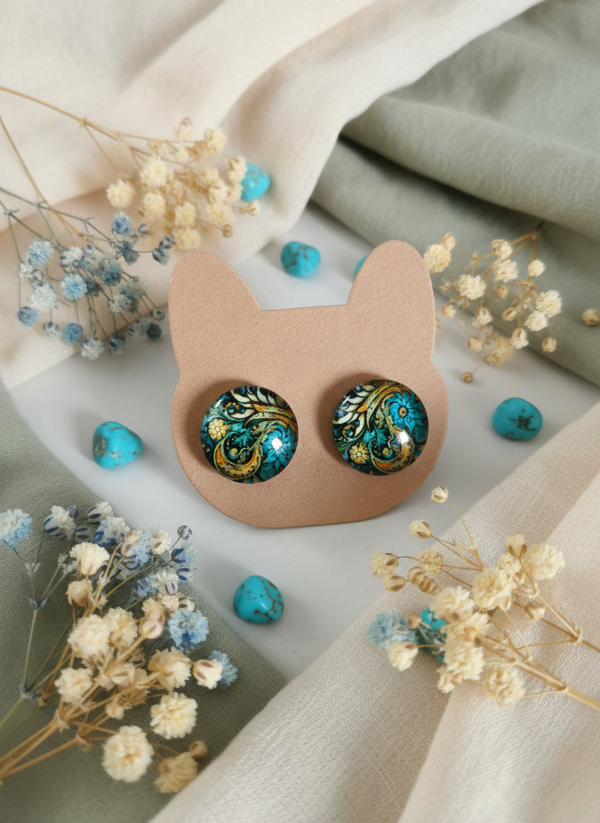 Cabochon Nature’s Whisper Earring