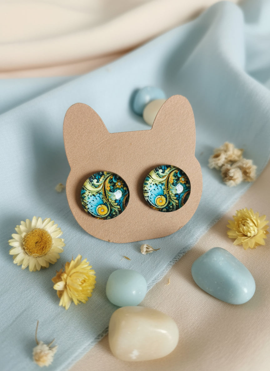 Cabochon Nature’s Whisper Earring