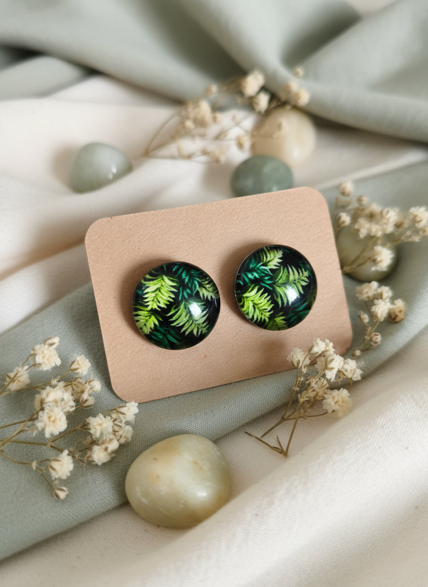 Cabochon Nature’s Whisper Earring