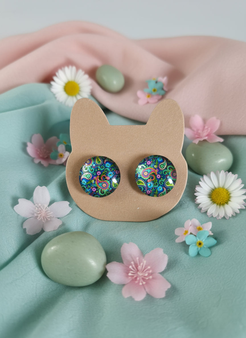 Cabochon Nature’s Whisper Earring