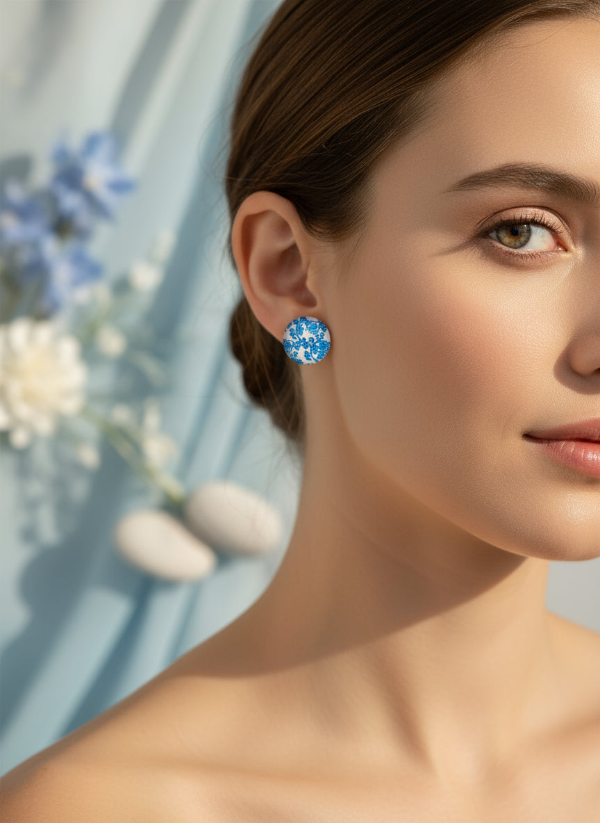 Cabochon Earring with Flower