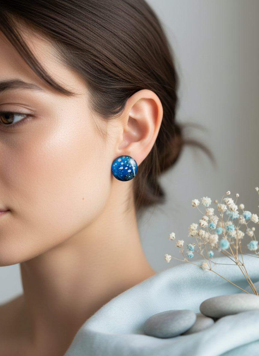 Cabochon Earring with Flower