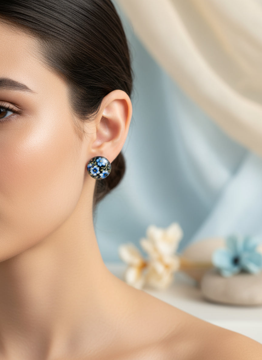 Cabochon Earring with Flower