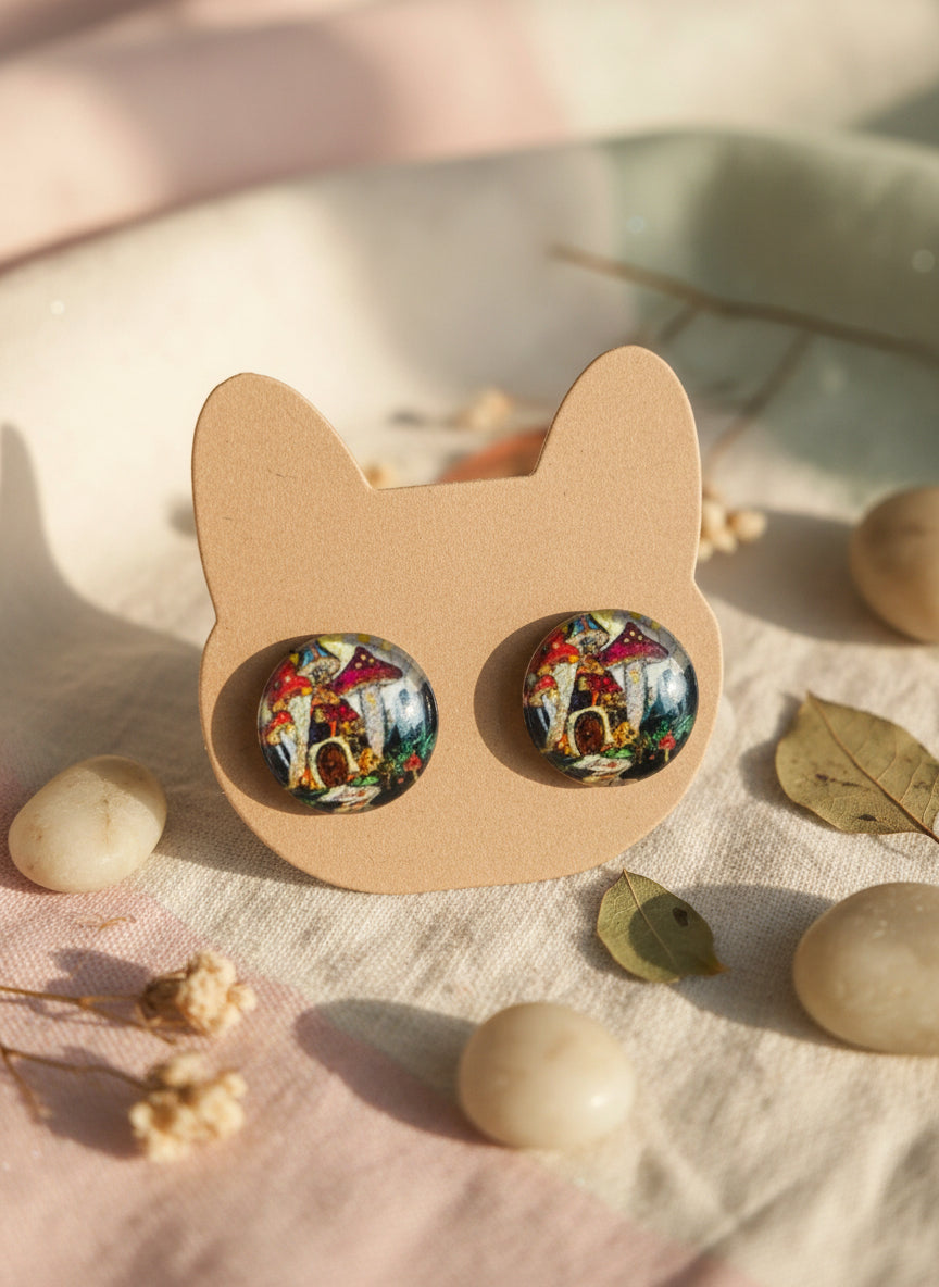 Cabochon Earring with Mushroom