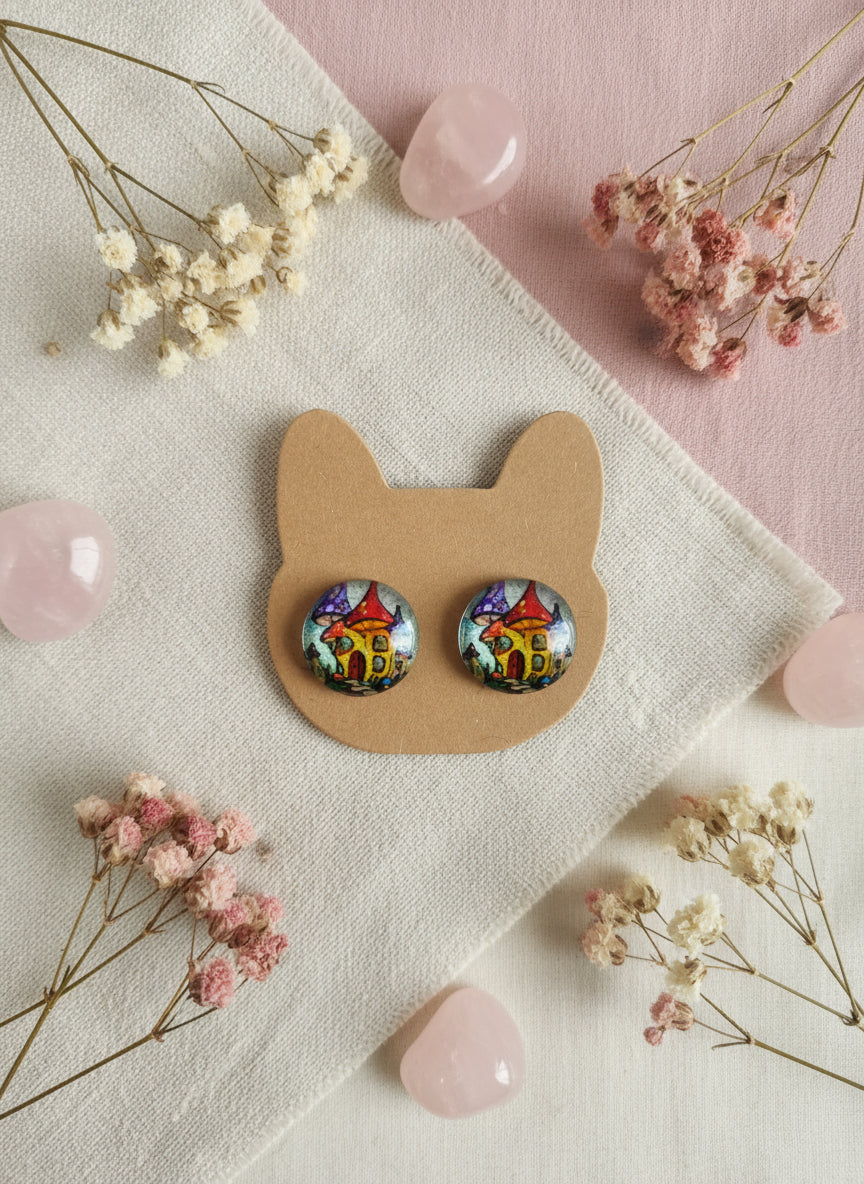 Cabochon Earring with Mushroom