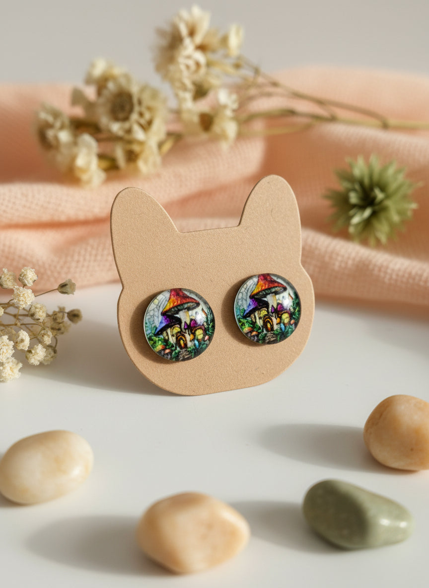 Cabochon Earring with Mushroom
