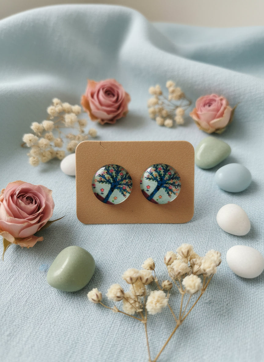 Cabochon Tree of Life Earring