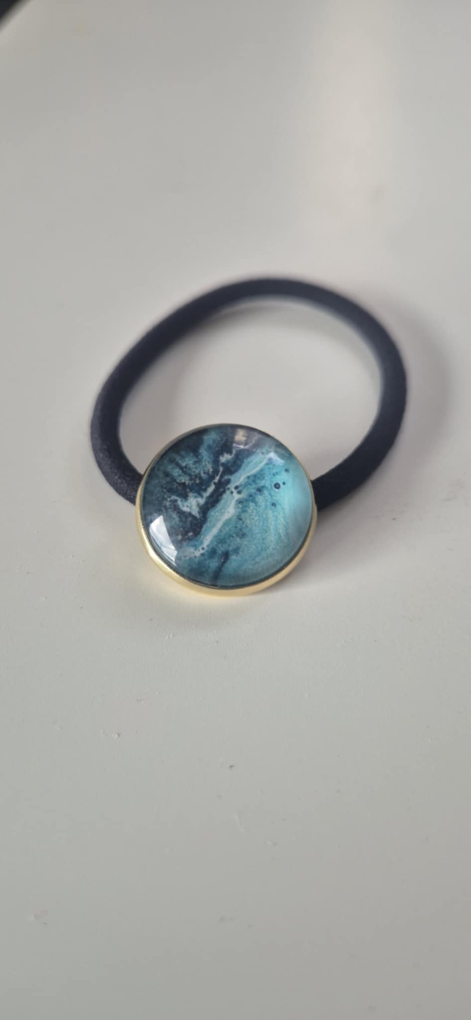 Cabochon Hairtie